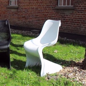 Stol i hvid plast. Bloom  (910040) - Sælges kun i pakninger af 4 stk.